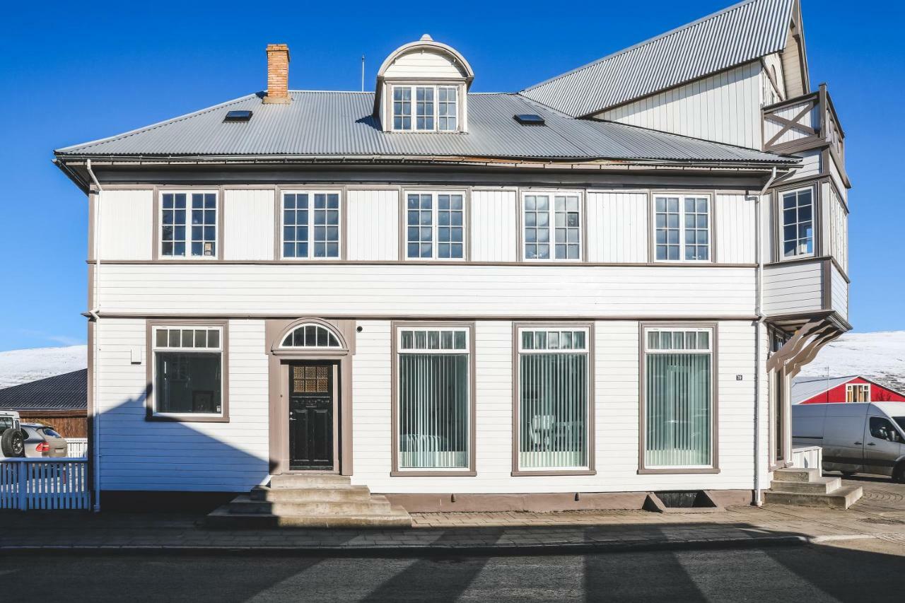 Hoepfner And Tulinius Historical Houses Akureyri Exterior photo